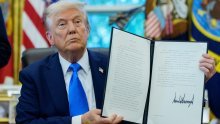 Trump uvodi naknadu od 100.000 dolara za vize za kvalificirane radnike