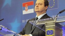 'Neće nam dijeliti lekcije oni koji ne mogu očuvati deset ćiriličnih tabli'