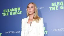 Odijelo Scarlett Johansson samo je uspjela zasjeniti ova spektakularna ogrlica