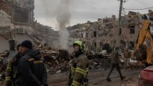 Rusi zasuli Kijev raketama tijekom noći, napadi izazvali velike požare, ima poginulih i ranjenih