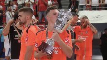 Novo Vrijeme slavi! Pogledajte kako su Makarani došli do prvog trofeja sezone