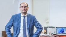 Stižu reakcije na novog predsjednika Ustavnog suda, ali i na skandal prije glasanja