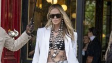 Charlize Theron izazvala senzaciju u Parizu: Bijelo odijelo nakon ovoga više neće biti isto