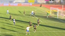 Rebić se samo morao nakloniti i zabiti zicer. Pogledajte što je promašio