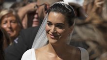 Vjenčanica lijepe mladenke osvaja detaljima koji kriju posvetu rodnom gradu i korijenima