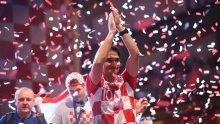 Zlatko Dalić iz bogate kolekcije izdvojio jednog: To mi je najvažniji dres!