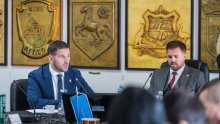 Zbog Savjeta mladih oporba napustila sjednicu: 'Instaliran je samo jedan koji nije član HDZ-a'. Evo što kažu iz HDZ-a