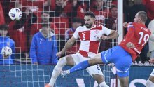 Pogledajte kako je Šutalo rukom zaustavio loptu u šesnaestercu. Evo zašto nije suđen penal