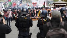U sukobu prosvjednika i policije u Bernu ozlijeđeno 18 policajaca