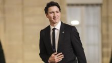 Svi bruje o vrućim scenama bivšeg kanadskog premijera Trudeaua i Katy Perry na jahti