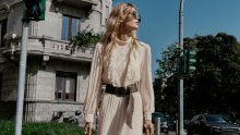 Ove sezone haljine se nose uz čizme, a Zara ima hit modele u stilu Isabel Marant
