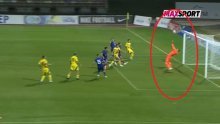 Hajdukov vratar spasio Hrvatsku, pogledajte ovu Silićevu reakciju