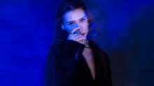 Nela objavila dugoočekivani album 'Arhivirano' kao svoj emotivni dnevnik, a prati ga novi singl 'Ralje'