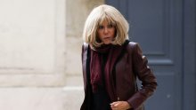 Neobičan stajling Brigitte Macron: Zanimljiv modni iskorak prve dame
