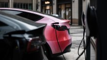 Punionice električnih automobila privlačne su mete lopova: Veliki gubici diljem Europe