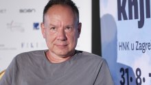 Vulgaran grafit osvanuo na zgradi Jurice Pavičića: 'To su homoerotske fantazije desničara'