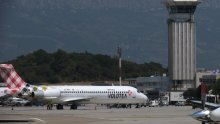 Avion slijetao u Splitu, netko ispalio signalnu raketu: Otkriveno odakle je došla