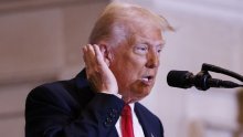 Clinton bijesna zbog rušenja Bijele kuće, Trump: 'Glazba za moje uši'