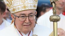 Kardinal Puljić: 'Projugoslavenska stranka u Zagrebu ukinula ulicu Ivanu Šariću'