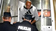 Lučić doveden na ispitivanje u tužiteljstvo. Za novinare je imao samo jednu riječ