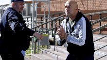 Leon Lučić doveden na sud u Velikoj Gorici pa zapjevao novinarima
