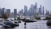 Potop u New Yorku: Obilne kiše usmrtile dvoje ljudi, popratne oluje poremetile letove