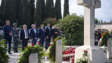 Gradonačelnik Šuta s izaslanstvima položio vijence na Lovrincu