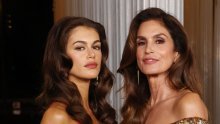 Cindy Crawford i Kaia Gerber izgledaju identično: Majka i kći sve su ostavile bez daha