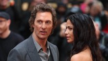 Camila Alves objavila golišavu fotku Matthewa McConaugheyja, povod i više nego dobar
