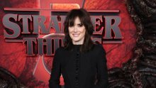 Sve je zasjenila na premijeri: Winona Ryder očitala lekciju iz stila