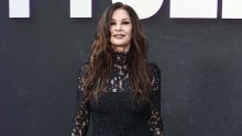 Catherine Zeta-Jones odvažila se na minicu i izazvala nevjericu