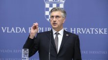 Plenković preživio 'rešetanje' u Saboru: 'Mi smo stalno smireni'