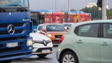 U smjeru Zagreba stvorila se kolona od tri kilometra: Vozi se jednim trakom