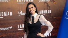 Plijeni seksepilom i kada je zakopčana do grla: Demi Moore oduševila izdanjem