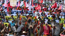 FOTO Veliki prosvjedni marš u Belemu: Deseci tisuća ljudi na ulicama