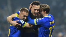 U BiH oduševljeni kad su čuli kako hrvatski komentator slavi gol Bajraktarevića; poslušajte ga