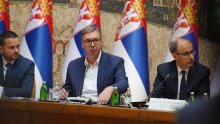 Hitna sjednica u Srbiji, Vučić: Prijeti nam kolaps! Hrvati nisu htjeli čekati niti sekundu