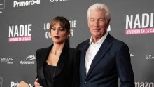 Zvijezde večeri: Richard Gere ne odvaja se od svoje prelijepe supruge Španjolke