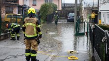 Ulice u Svetoj Klari ponovno pod vodom: Stanari na rubu živaca nakon svake kiše