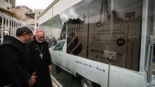 Papamobil pape Franje dobio novu svrhu u Gazi, evo ćemu će služiti