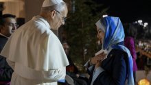 Papa završava posjet najkršćanskijoj zemlji na Bliskom istoku, donio poruku političarima