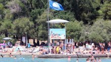 Podignute Plave zastave u Puli i Umagu