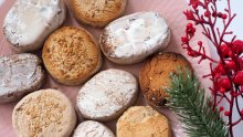 Španjolci obožavaju ove božićne kekse s bademima; gotovi su u trenu