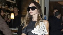 Victoria Beckham pokazala jednu od najljepših haljina iz ormara: Ovaj dizajn bit će hit za blagdane