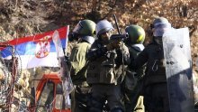 Srbi sa sjevera Kosova prosvjeduju zbog carina