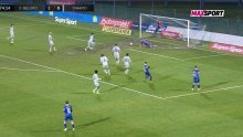 Pogledajte kako je Dinamov golman poklonio gol Slavenu