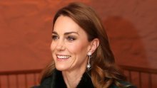 Dirljiv prizor: Kate Middleton ostavila je rukom napisanu poruku i sve ganula do suza