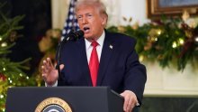 Trump u božićnom obraćanju nahvalio sam sebe: 'Naslijedio sam nered i popravljam ga'