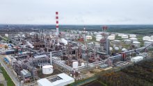 Vode se razgovori: MOL preuzima Naftnu industriju Srbije?