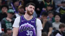 Nurkić oduševio čitavu Ameriku. Pogledajte s kim je došao u dvoranu na utakmicu